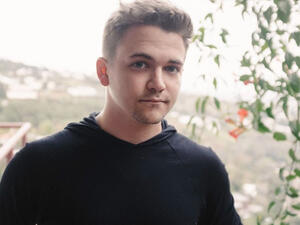 Five costumed performers remain in the competition