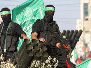 مقاتلون من حركة حماس الفلسطينية