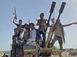 Fighting had broken out earlier on May 11 between pro-government troops and separatists in the first major clash since separatists declared self-rule in the south. Nabil HASAN / AFP