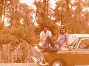 The Iraq Photo Archive  (Twitter)