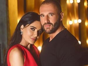 سيرين عبد النور في أحضان زوجها من كواليس برنامجها..والجمهور "عيب"!