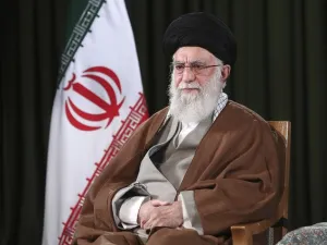 Ayatolah Ali Khamenei (Twitter)