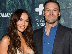 Green also addressed Fox's rumored romance with rapper Machine Gun Kelly (Facebook)