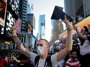 وفاة أكثر من ألف شخص برصاص الشرطة في الولايات المتحدة العام الماضي