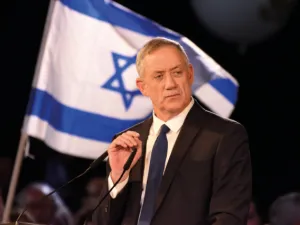 Benny Gantz, Israeli coalition government partner (Twitter)