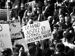 Everything You Need to Know About the Striking Financial Inequality Between Blacks and Whites in the US