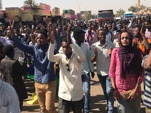 احتجاجات في شوارع الخرطوم/ أرشيفية