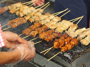 حرارة الطقس ورطوبة الهواء تشكلان بيئة مثالية لتكاثر البكتيريا والجراثيم.