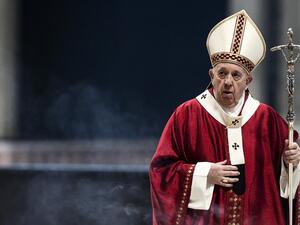 Pope Francis celebrates Holy Mass for the imposition of the Pallium upon the new Metropolitan Archbishops, during the Solemnity of Saints Peter and Paul apostles, in St. Peter's Basilica at the Vatican, on June 29, 2020. ANGELO CARCONI / POOL / AFP
