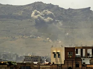 Smoke billows following a reported airstrike by the Saudi-led coalition in the Yemeni capital Sanaa, on July 1, 2020. MOHAMMED HUWAIS / AFP