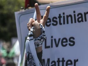 Two Palestinians with gunshot wounds were hospitalized, describing their injuries as “moderate”. (MAHMUD HAMS / AFP)