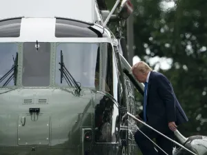 US President Donald Trump departs aboard Marine One after visiting Walter Reed National Military Medical Center in Bethesda, Maryland on July 11, 2020. Alex Edelman / AFP