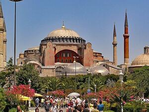  متحف آيا صوفيا في اسطنبول