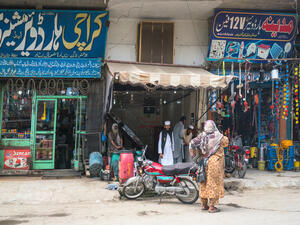 streets of Karkhanai bazaar (smugglers bazaar), Peshawar, Pakistan. (Shutterstock/ File Photo)