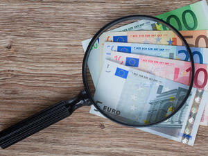 The second defendant - was arrested while exchanging the fake Euro notes at a money exchange shop in Abu Dhabi. (Shutterstock/ File Photo)