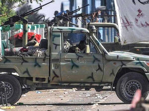 ضبط شبكة محترفة في تزييف العملة