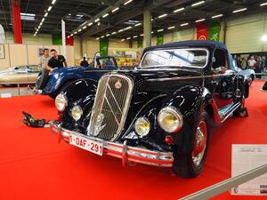 1953 Citroen (Twitter)