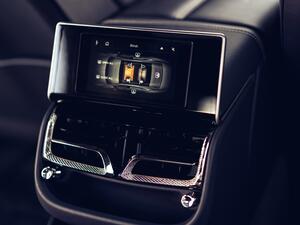 The New Flying Spur in Detail: Touch Screen Remote Brings Luxury to Your Fingertips