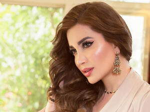 Lady in Bra! Is This the Sexiest Picture of Nesreen Tafesh?