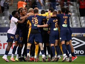 سان جيرمان يظفر باللقب