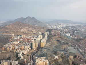 Makkah city from the top of Makkah clock tower (Shutterstock)