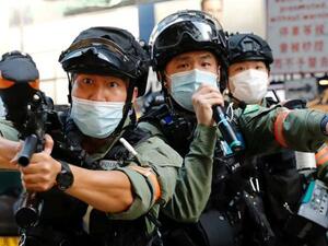 Police in Hong Kong (Twitter)