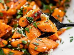 سلطة الفيتا والجزر