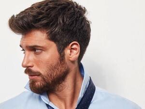 Can Yaman VIVIDLY GIVES A FINGER on Instagram.. Is It Aimed at Fox After Suspending Bay Yanlış?