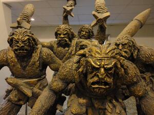 Anti-war sculpture by Ahad Hosseini in the Azerbaijan Museum, Tabriz, Iran. (Twitter)