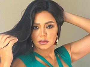 Rania Youssef Changes Three Outfits in Gouna Film Festival 2020 & Urges Humans to Fight Coronavirus Like They Fought Dinosaurs! (Video)