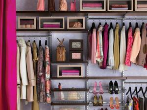 يجدر اختيار مقابض الخزانة بصورة تتناسب مع تصميمها  يجدر اختيار مقابض الخزانة بصورة تتناسب مع تصميمها