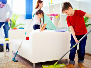 ضعي القليل من الكاتشب على الأواني واتركيها لبعض الوقت ثم امسحيها واشطفيها ضعي القليل من الكاتشب على الأواني واتركيها لبعض الوقت ثم امسحيها واشطفيها