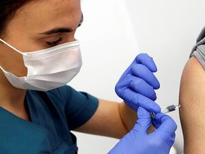 تركيا تتفق مع "فايزر" على شراء مليون لقاح ضد كورونا