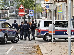Police guard stand near Schwedenplatz square following a shooting in the center of Vienna on November 3, 2020 one day after three people were killed in multiple shootings. A huge manhunt was under way on November 3 after gunmen opened fire at multiple locations across central Vienna, killing at least three people and wounding several more. HANS PUNZ / APA / AFP