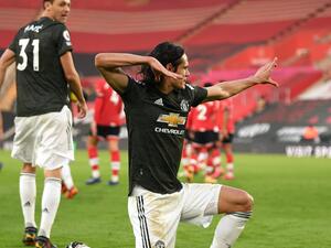 كافاني يقود يونايتد للفوز