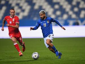 لورينزو إينسيني خلال المباراة