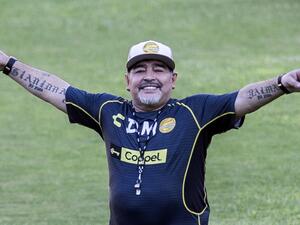 دييغو مارادونا