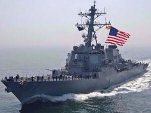 المدمرة الأمريكية "جون ماكين"