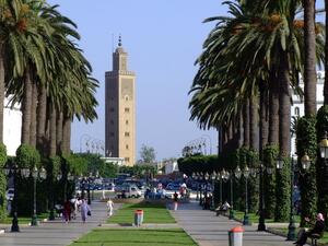 السفير الأمريكي في الرباط يعلن أن بلاده اعتمدت خريطة للمغرب تضم الصحراء الغربية