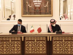 قطر تفتح "حوارا استراتيجيا" مع إيطاليا