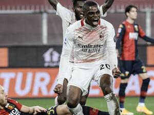 كالولو يحتفل بهدفه