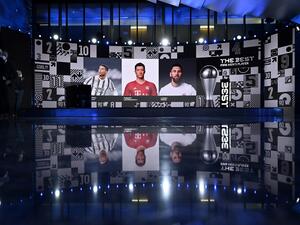 ليفاندوفسكي يتفوق على ميسي ورونالدو