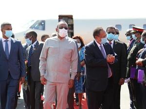 Sudan’s Prime Minister Abdalla Hamdok arrives in Ethiopia to meet with Prime Minister Abiy Ahmed Ali. (Twitter/@SudanPMHamdok)