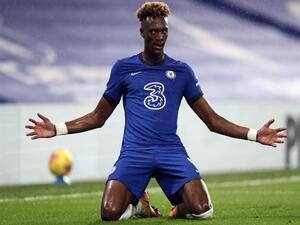 آبراهام يقود تشيلسي لسحق ويست هام