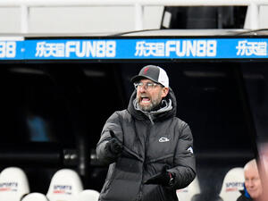 يورغن كلوب مدرب ليفربول في وضعية حرجة