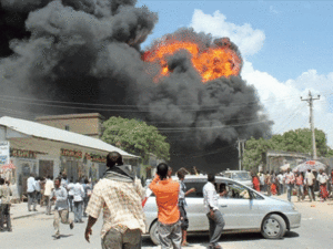 المراهقة البالغة 17 عاما، فجرت نفسها وسط مجموعة رجال