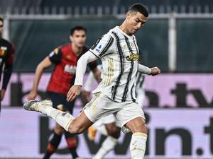 رونالدو يسجل هدفين من ركلتي جزاء