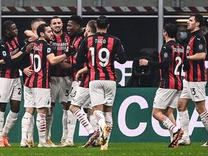 ميلان في صدارة الدوري الإيطالي مع نهاية عام 2020