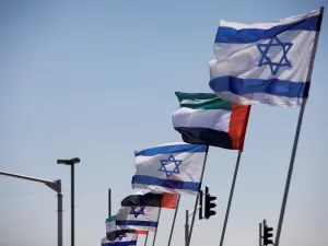 الإمارات أول دولة خليجية، وثالث دولة عربية، توقع اتفاقا لتطبيع العلاقات مع إسرائيل