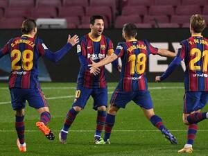 برشلونة يقترب من ركب الصدارة